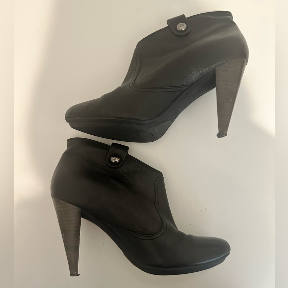 COACH Aliza Black Leather Ankle Boot Booties Size 8 - Picture 4 of 11